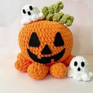 Handmade Crochet Jack-O-Lantern Mama Octopus with Ghost Babies